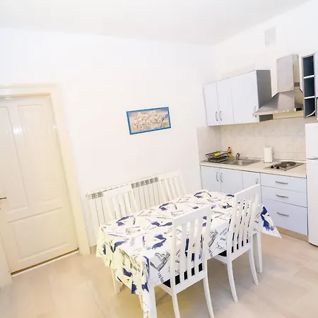 Kinkela * 奥帕提亚